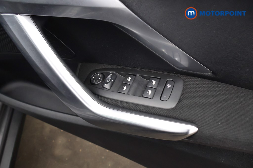 Peugeot 2008 Allure Premium Manual Petrol SUV - Stock Number (1590993) - 10th supplementary image