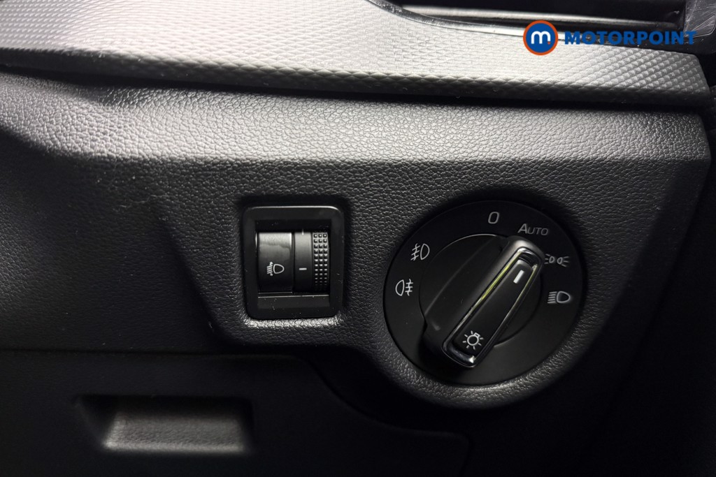 Skoda Scala SE Manual Petrol Hatchback - Stock Number (1591085) - 16th supplementary image