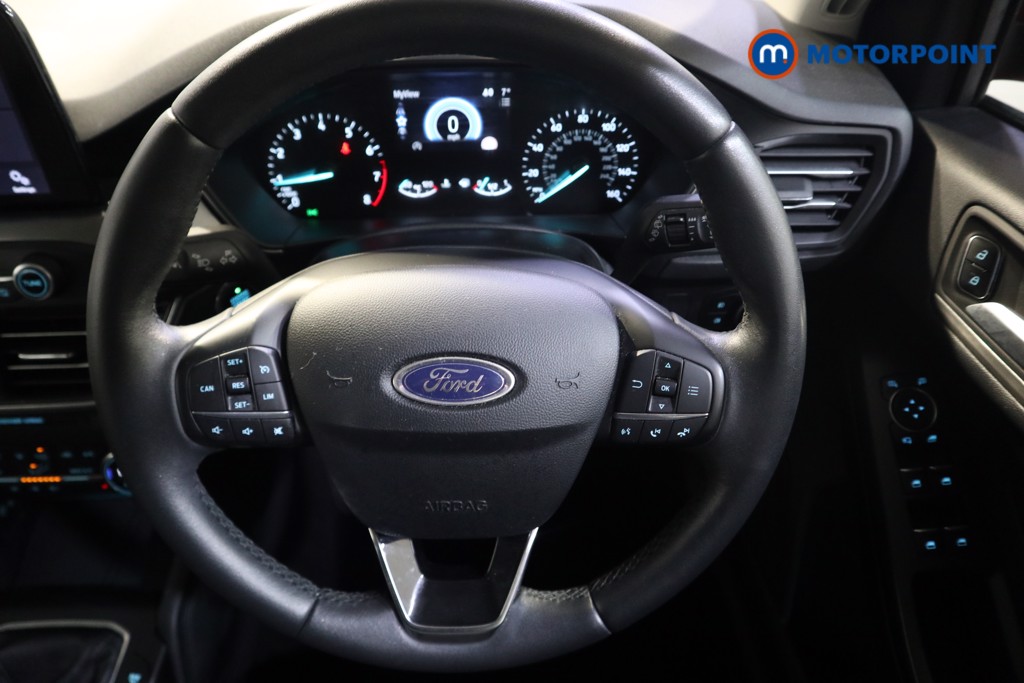 Ford Focus Titanium Manual Petrol Hatchback - Stock Number (1591985) - 2nd supplementary image