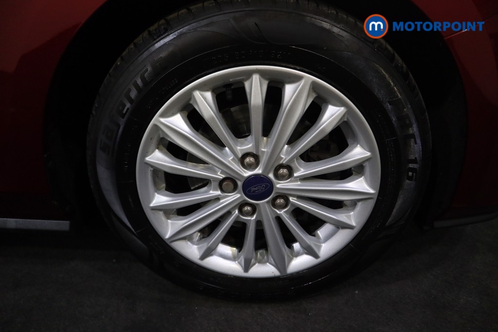 Ford Focus Titanium Manual Petrol Hatchback - Stock Number (1591985) - 21st supplementary image