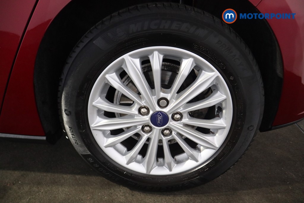 Ford Focus Titanium Manual Petrol Hatchback - Stock Number (1591985) - 23rd supplementary image