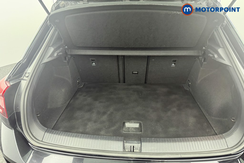 Volkswagen T-Roc R-Line Manual Diesel SUV - Stock Number (1592062) - 2nd supplementary image