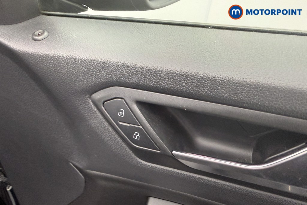 Volkswagen T-Roc R-Line Manual Diesel SUV - Stock Number (1592062) - 11th supplementary image