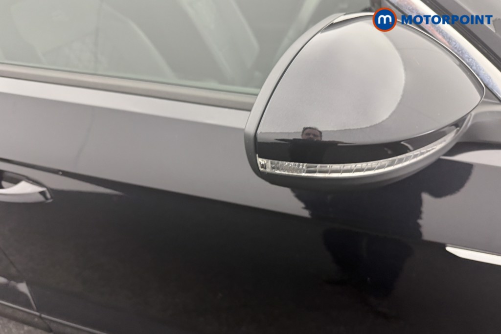 Volkswagen T-Roc R-Line Manual Diesel SUV - Stock Number (1592062) - 26th supplementary image