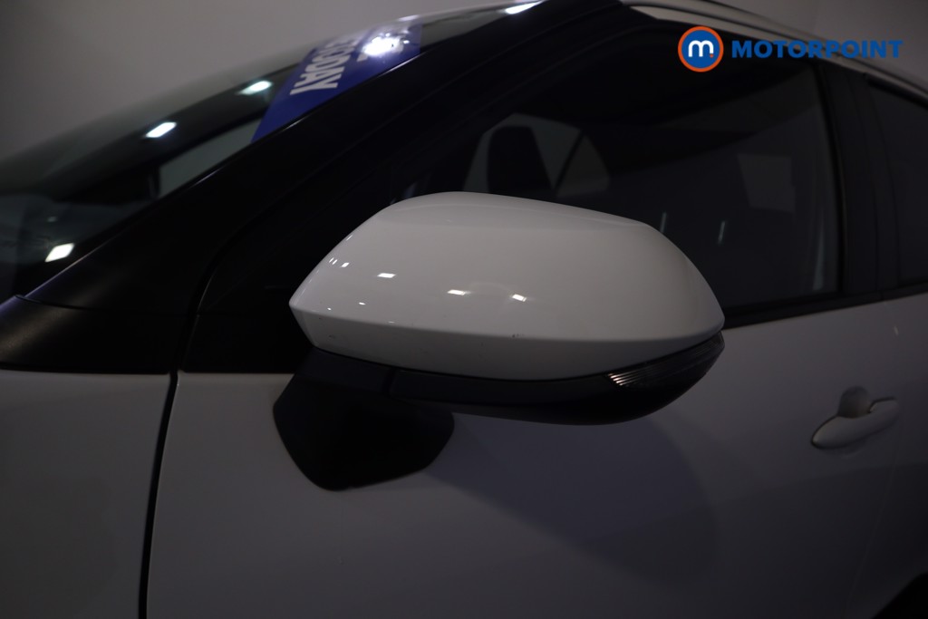 Toyota Yaris Cross Design Automatic Petrol-Electric Hybrid Estate - Stock Number (1592460) - 19th supplementary image