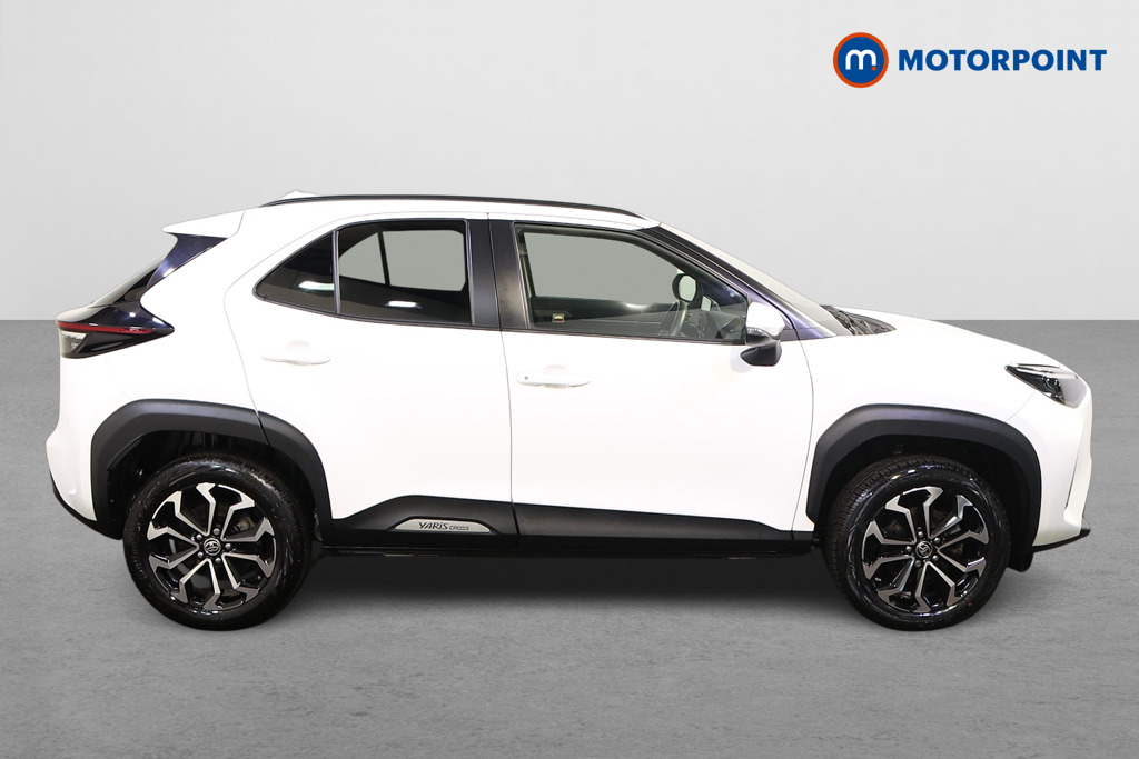 Toyota Yaris Cross Design Automatic Petrol-Electric Hybrid Estate - Stock Number (1592460) - Drivers side