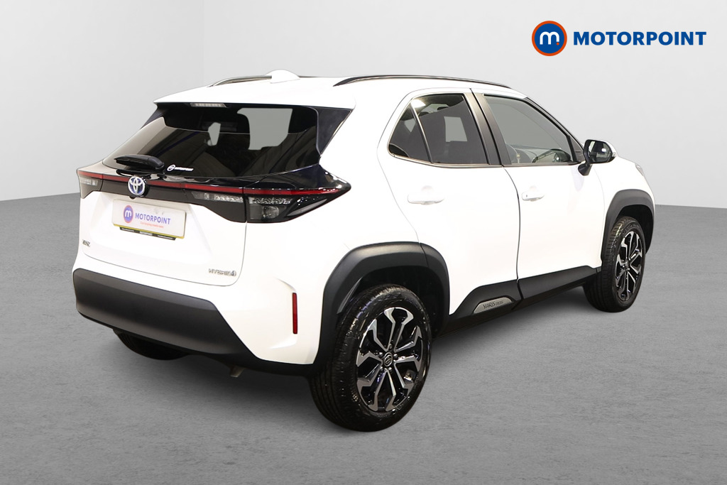 Toyota Yaris Cross Design Automatic Petrol-Electric Hybrid Estate - Stock Number (1592460) - Drivers side rear corner