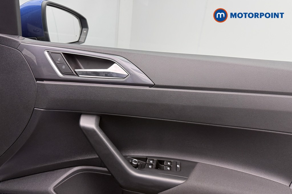 Volkswagen Polo R-Line Automatic Petrol Hatchback - Stock Number (1592871) - 15th supplementary image