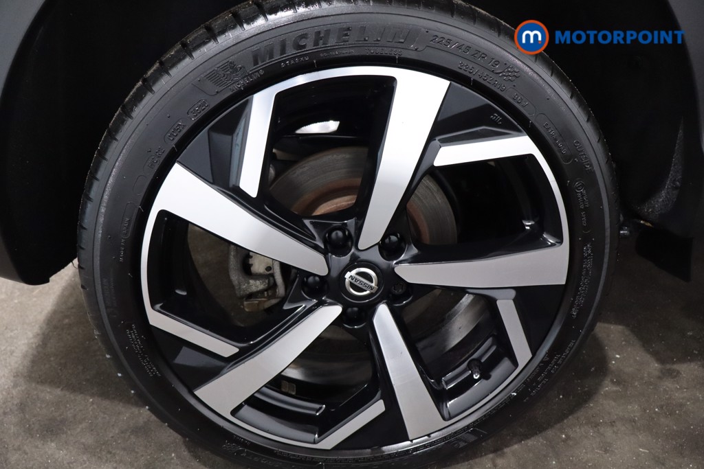 Nissan Qashqai Tekna Automatic Petrol SUV - Stock Number (1593104) - 9th supplementary image