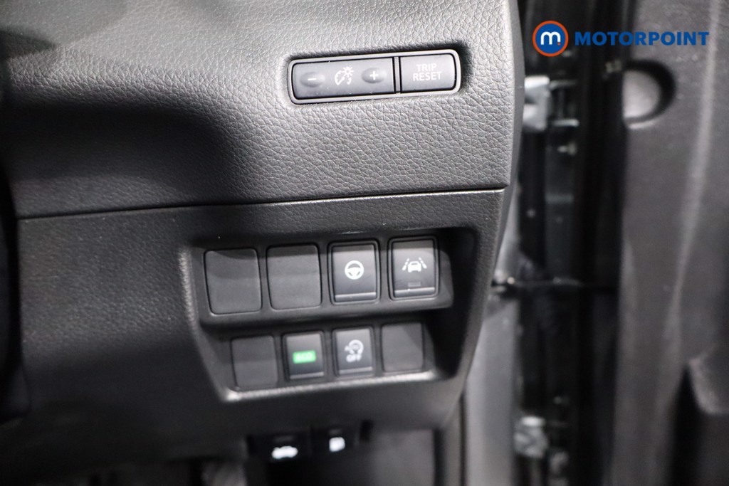 Nissan Qashqai Tekna Automatic Petrol SUV - Stock Number (1593104) - 19th supplementary image