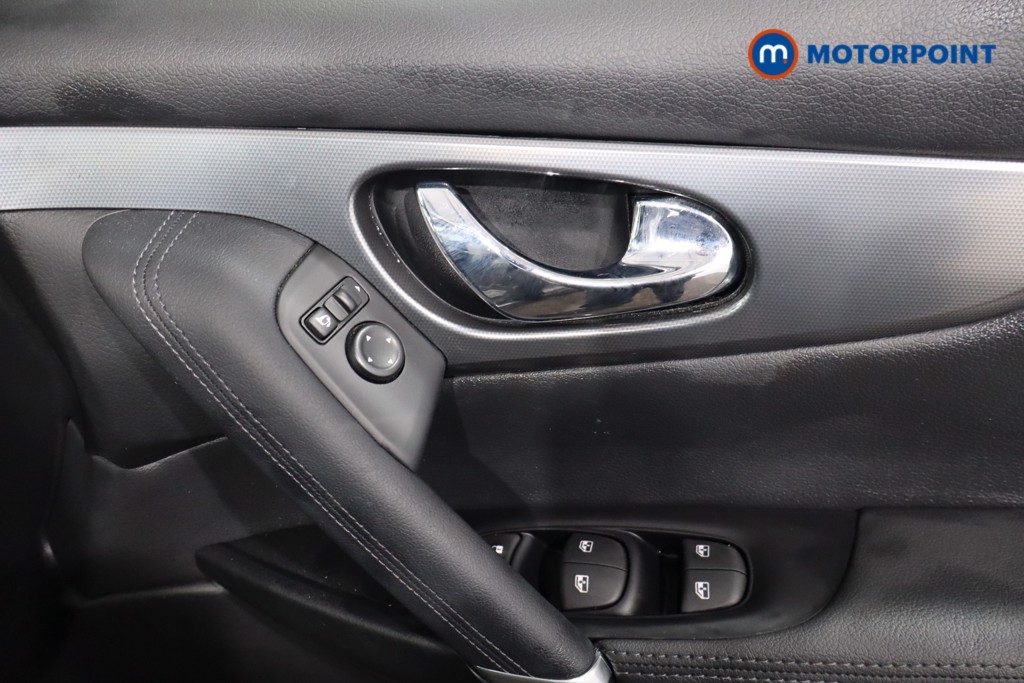 Nissan Qashqai Tekna Automatic Petrol SUV - Stock Number (1593104) - 20th supplementary image