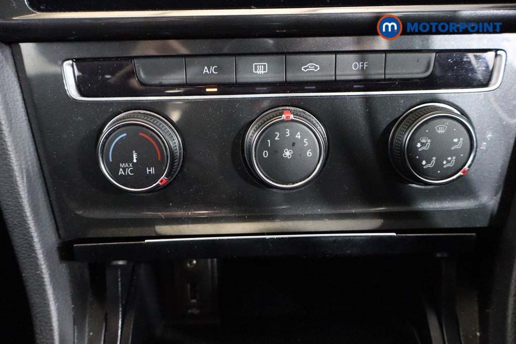 Volkswagen Golf S Manual Diesel Hatchback - Stock Number (1593370) - 7th supplementary image