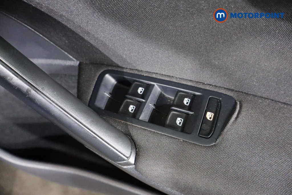 Volkswagen Golf S Manual Diesel Hatchback - Stock Number (1593370) - 12th supplementary image