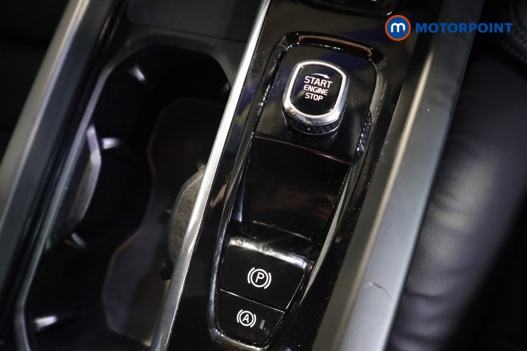 Volvo Xc60 Plus Automatic Diesel SUV - Stock Number (1594472) - 8th supplementary image