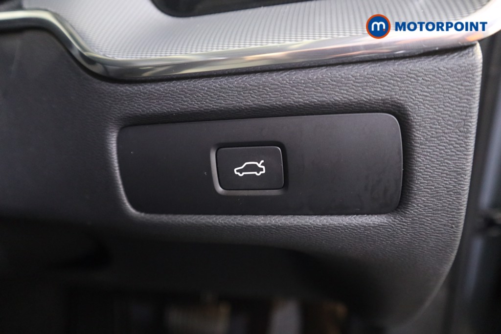 Volvo Xc60 Plus Automatic Diesel SUV - Stock Number (1594472) - 10th supplementary image