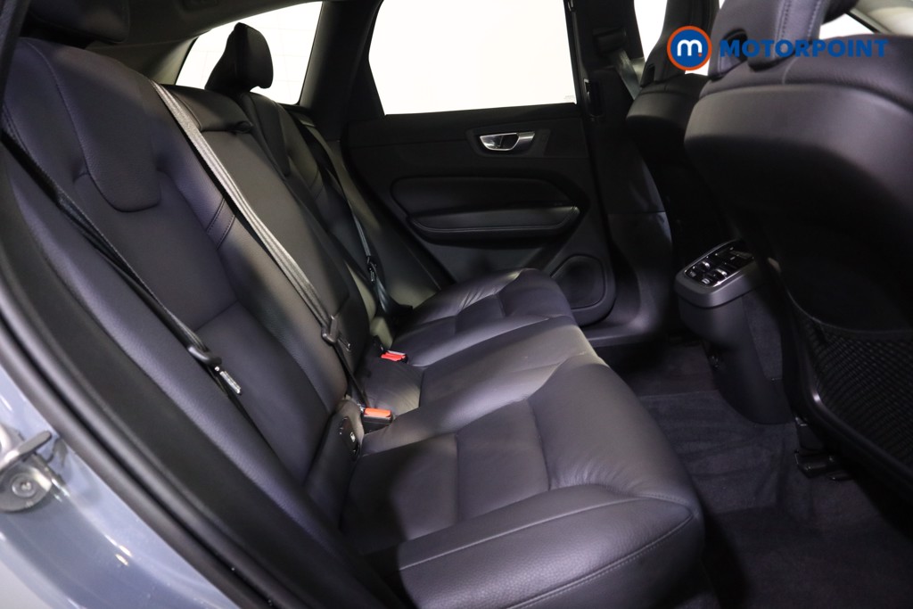 Volvo Xc60 Plus Automatic Diesel SUV - Stock Number (1594472) - 16th supplementary image