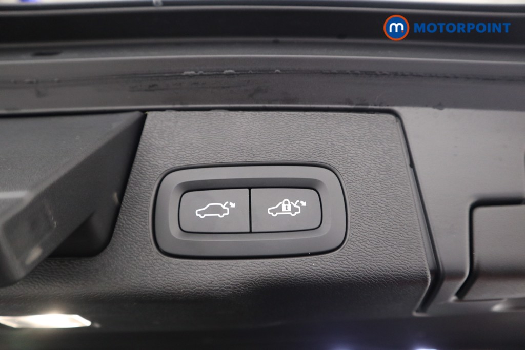 Volvo Xc60 Plus Automatic Diesel SUV - Stock Number (1594472) - 21st supplementary image