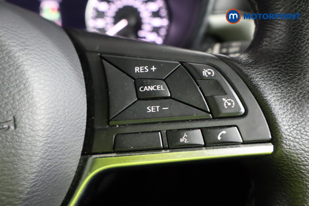 Nissan Juke Premiere Edition Automatic Petrol-Electric Hybrid SUV - Stock Number (1594541) - 5th supplementary image