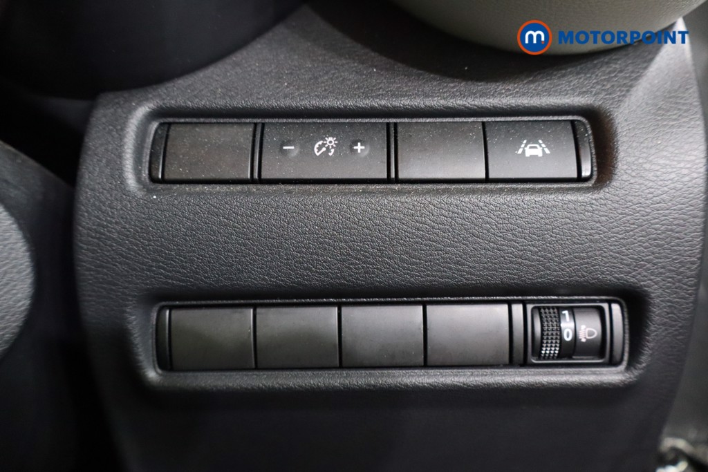 Nissan Juke Premiere Edition Automatic Petrol-Electric Hybrid SUV - Stock Number (1594541) - 8th supplementary image