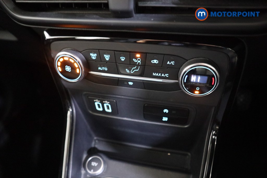 Ford Ecosport Titanium Manual Petrol SUV - Stock Number (1594606) - 9th supplementary image