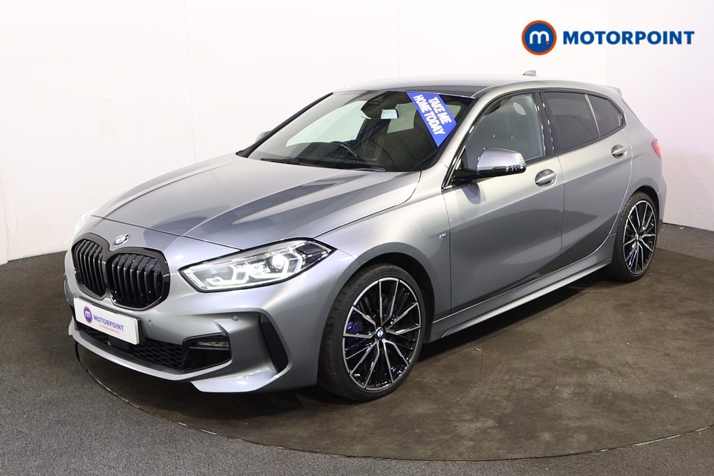 BMW 1 Series M Sport Automatic Petrol Hatchback - Stock Number (1594627) - Passenger side front corner