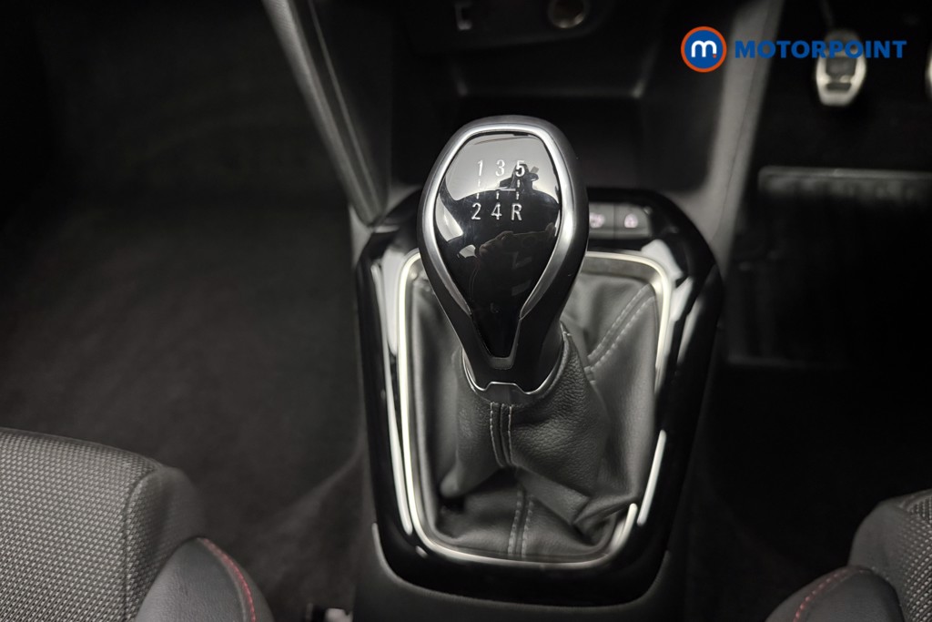 Vauxhall Corsa GS Manual Petrol Hatchback - Stock Number (1595025) - 4th supplementary image