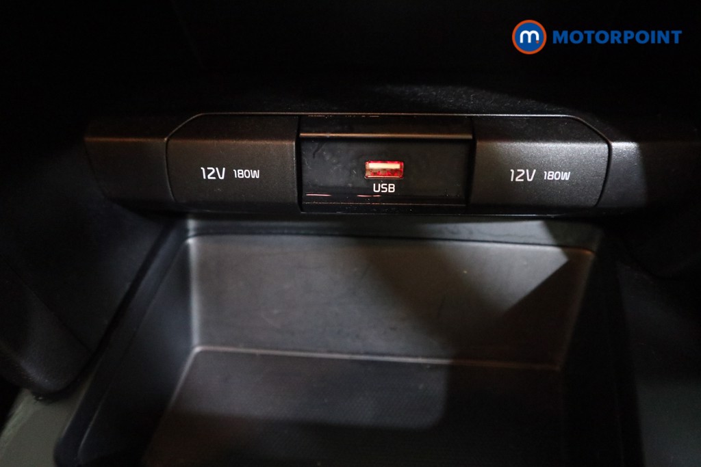 KIA Xceed 2 Manual Petrol Hatchback - Stock Number (1595390) - 8th supplementary image