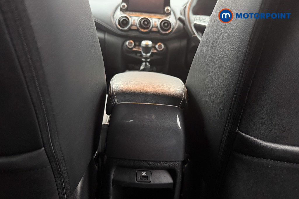 Nissan Juke Tekna Manual Petrol SUV - Stock Number (1595469) - 13th supplementary image