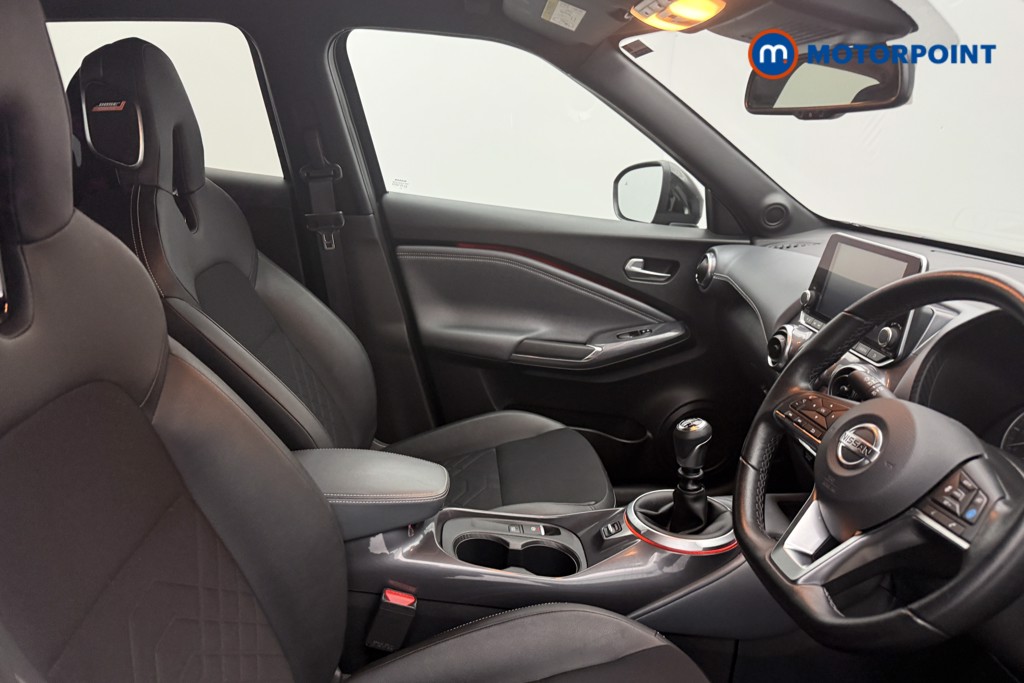 Nissan Juke Tekna Manual Petrol SUV - Stock Number (1595469) - 17th supplementary image