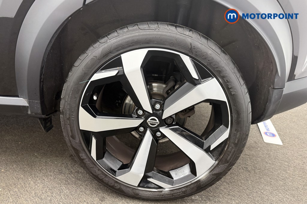 Nissan Juke Tekna Manual Petrol SUV - Stock Number (1595469) - 28th supplementary image