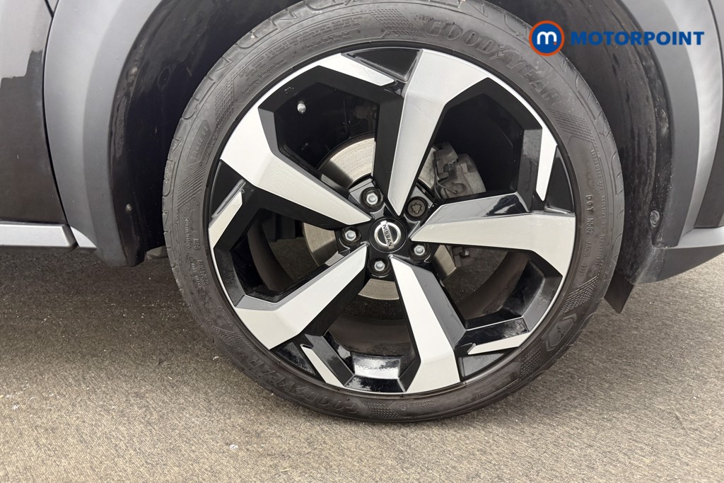 Nissan Juke Tekna Manual Petrol SUV - Stock Number (1595469) - 30th supplementary image