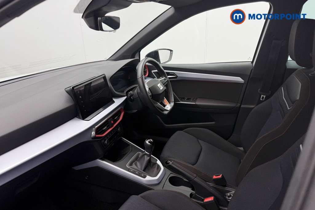 Seat Arona FR Manual Petrol SUV - Stock Number (1595543) - 4th supplementary image