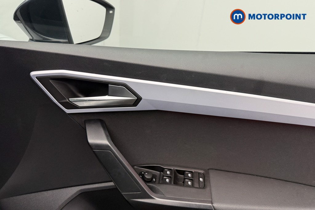 Seat Arona FR Manual Petrol SUV - Stock Number (1595543) - 14th supplementary image