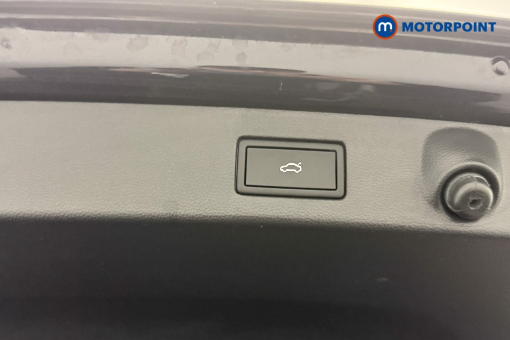 Volkswagen Arteon R-Line Automatic Diesel Estate - Stock Number (1595544) - 9th supplementary image