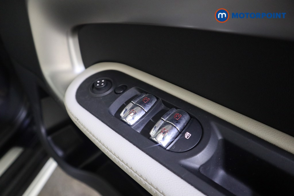 Mini Countryman Cooper Exclusive Automatic Petrol SUV - Stock Number (1595768) - 12th supplementary image