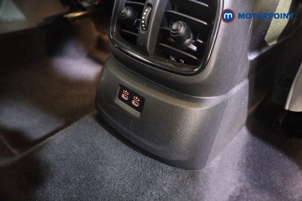 Mini Countryman Cooper Exclusive Automatic Petrol SUV - Stock Number (1595768) - 18th supplementary image