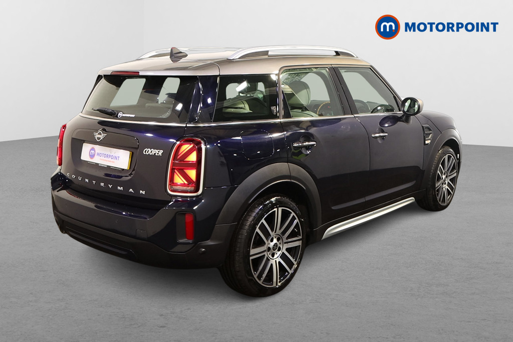 Mini Countryman Cooper Exclusive Automatic Petrol SUV - Stock Number (1595768) - Drivers side rear corner