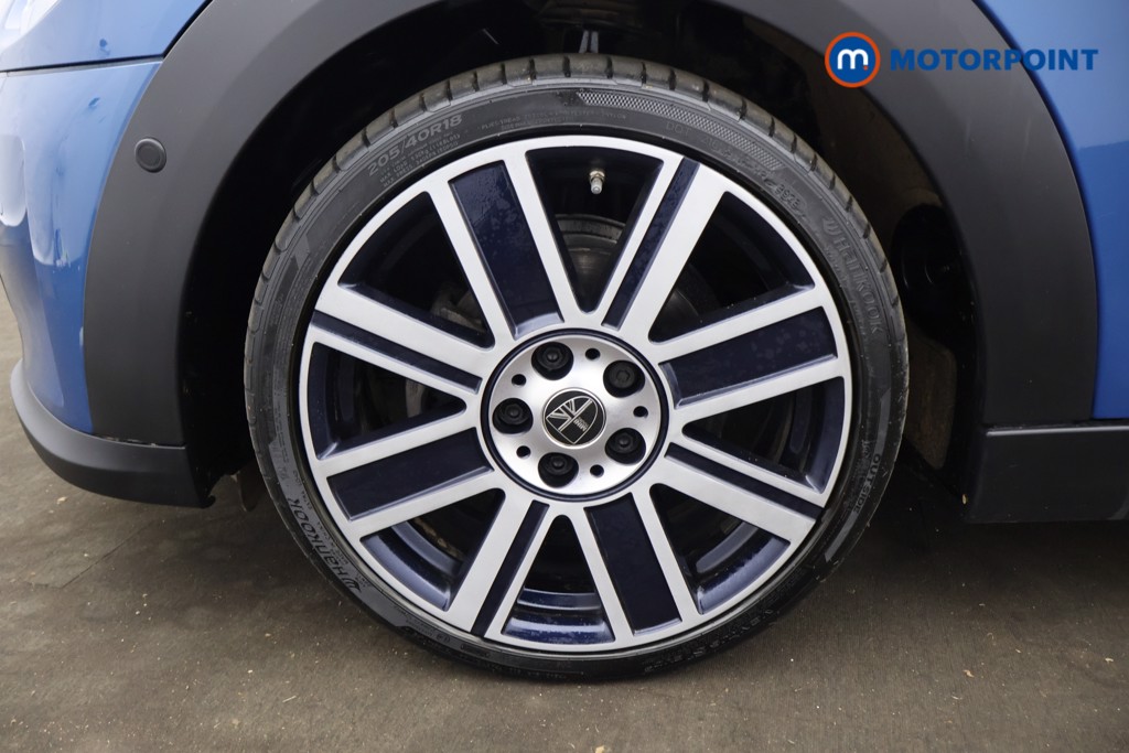 Mini Hatchback Cooper Exclusive Automatic Petrol Hatchback - Stock Number (1595805) - 17th supplementary image