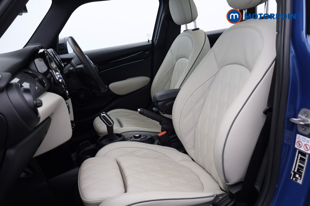 Mini Hatchback Cooper Exclusive Automatic Petrol Hatchback - Stock Number (1595805) - 19th supplementary image