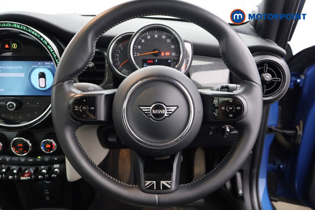 Mini Hatchback Cooper Exclusive Automatic Petrol Hatchback - Stock Number (1595805) - 1st supplementary image