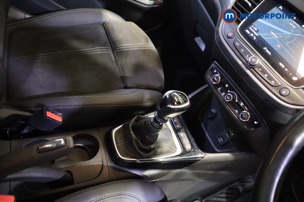 Vauxhall Crossland Ultimate Manual Petrol SUV - Stock Number (1597469) - 8th supplementary image