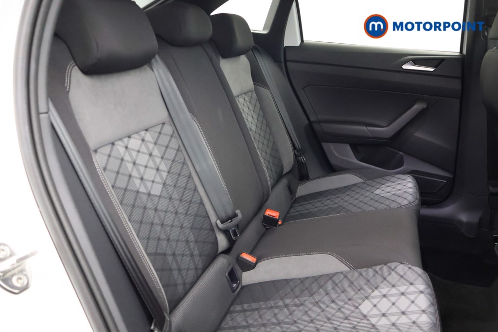 Volkswagen Taigo R-Line Automatic Petrol SUV - Stock Number (1597677) - 16th supplementary image