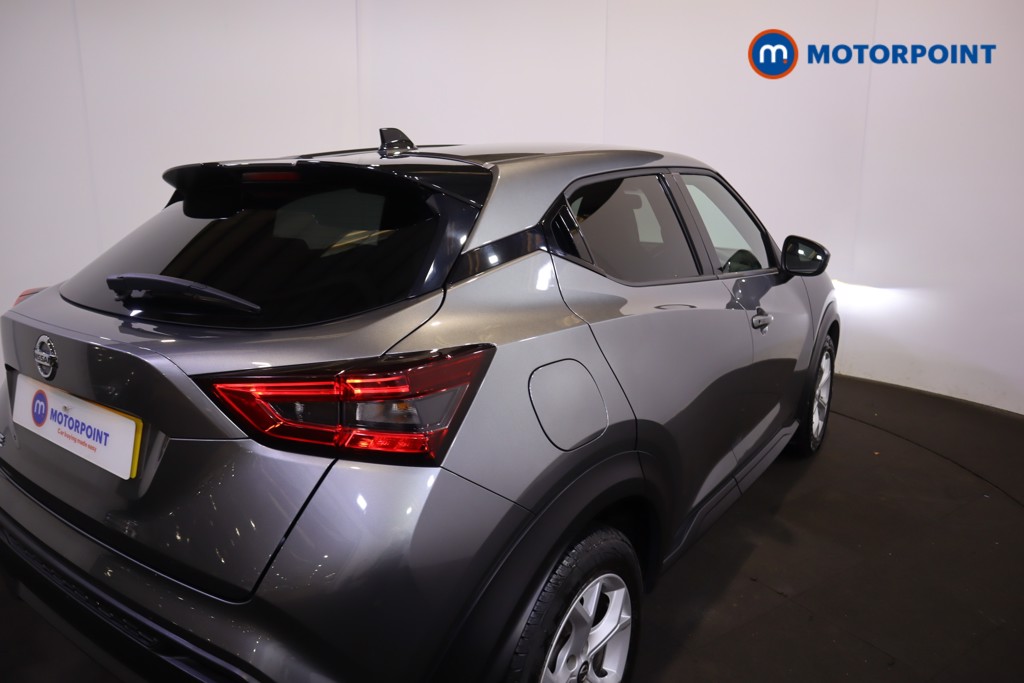 Nissan Juke N-Connecta Automatic Petrol SUV - Stock Number (1597723) - 28th supplementary image