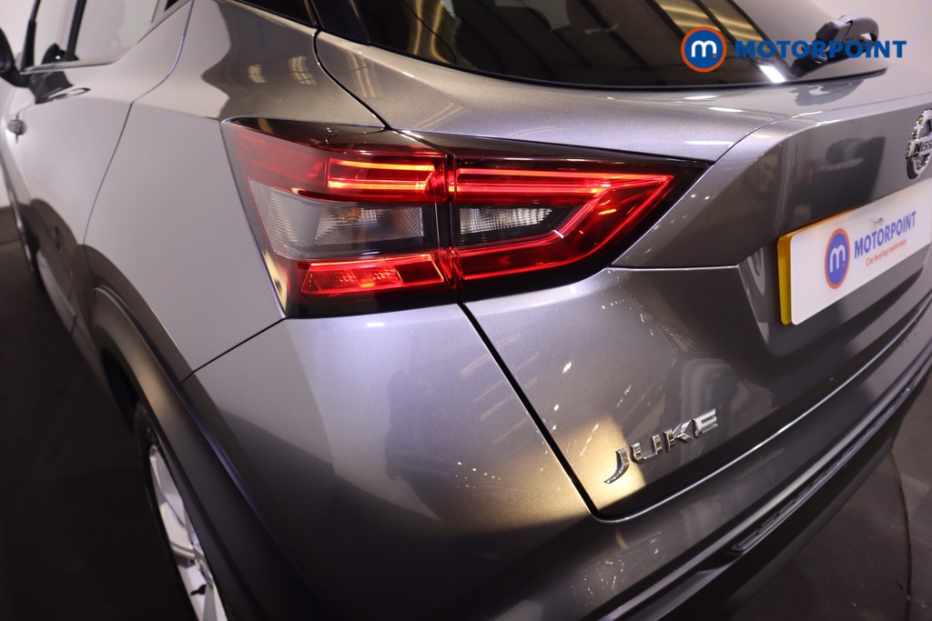 Nissan Juke N-Connecta Automatic Petrol SUV - Stock Number (1597723) - 29th supplementary image