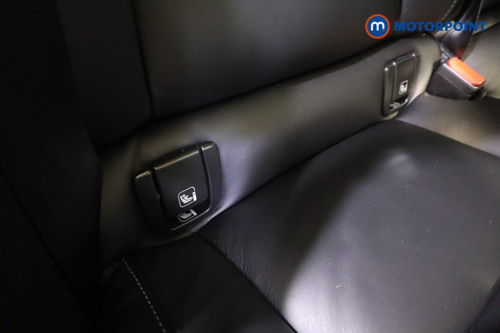 Volvo Xc60 Ultimate Automatic Petrol Plug-In Hybrid SUV - Stock Number (1597741) - 17th supplementary image