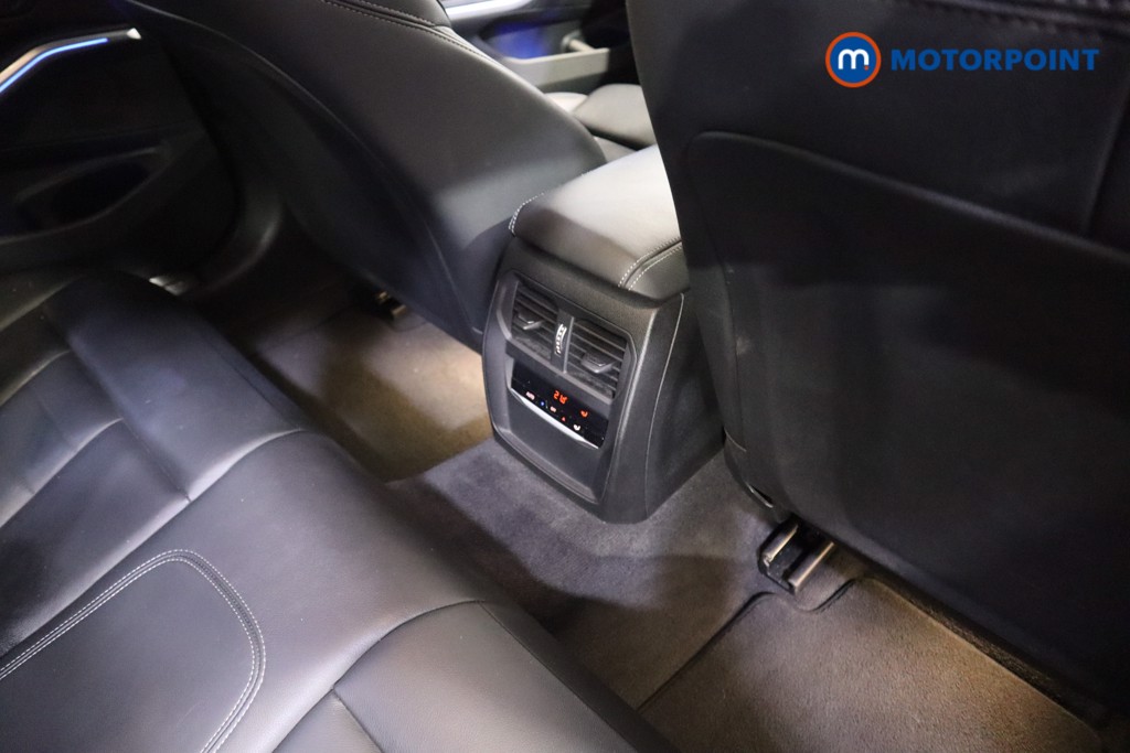 BMW 3 Series Sport Automatic Petrol Saloon - Stock Number (1597742) - 20th supplementary image