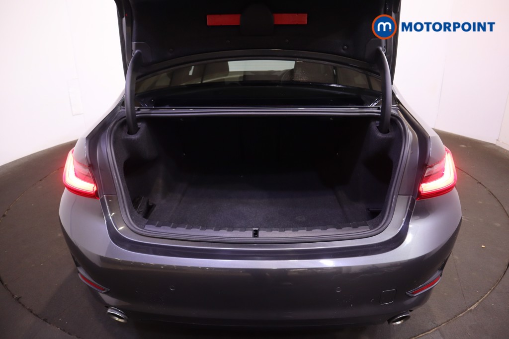 BMW 3 Series Sport Automatic Petrol Saloon - Stock Number (1597742) - 21st supplementary image