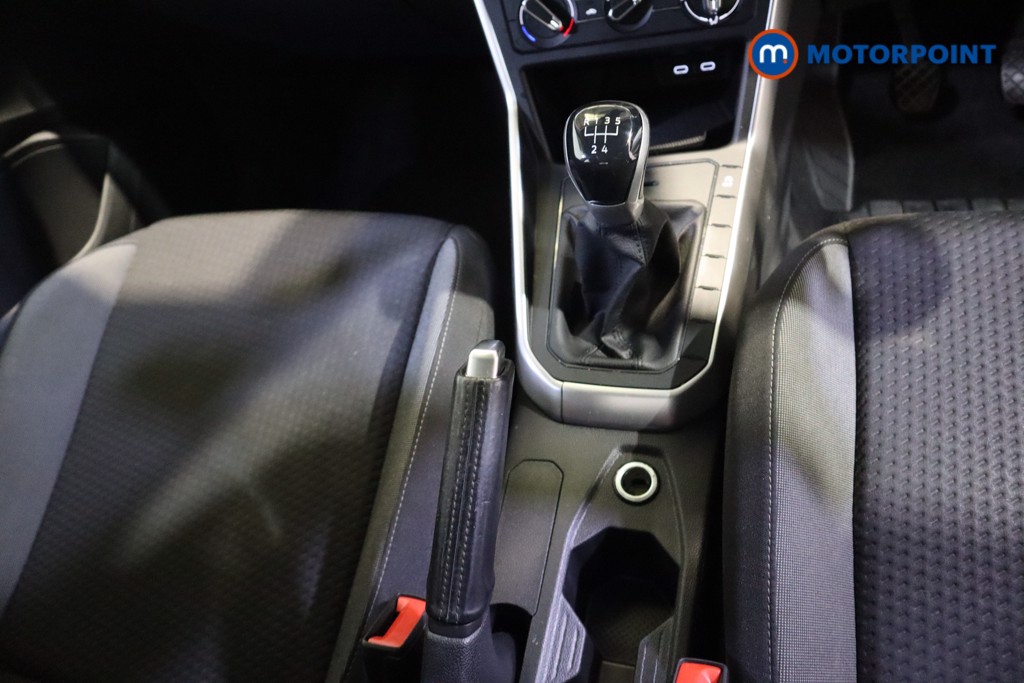 Volkswagen Polo Life Manual Petrol Hatchback - Stock Number (1597853) - 5th supplementary image