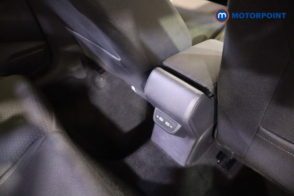 Volkswagen Polo Life Manual Petrol Hatchback - Stock Number (1597853) - 18th supplementary image