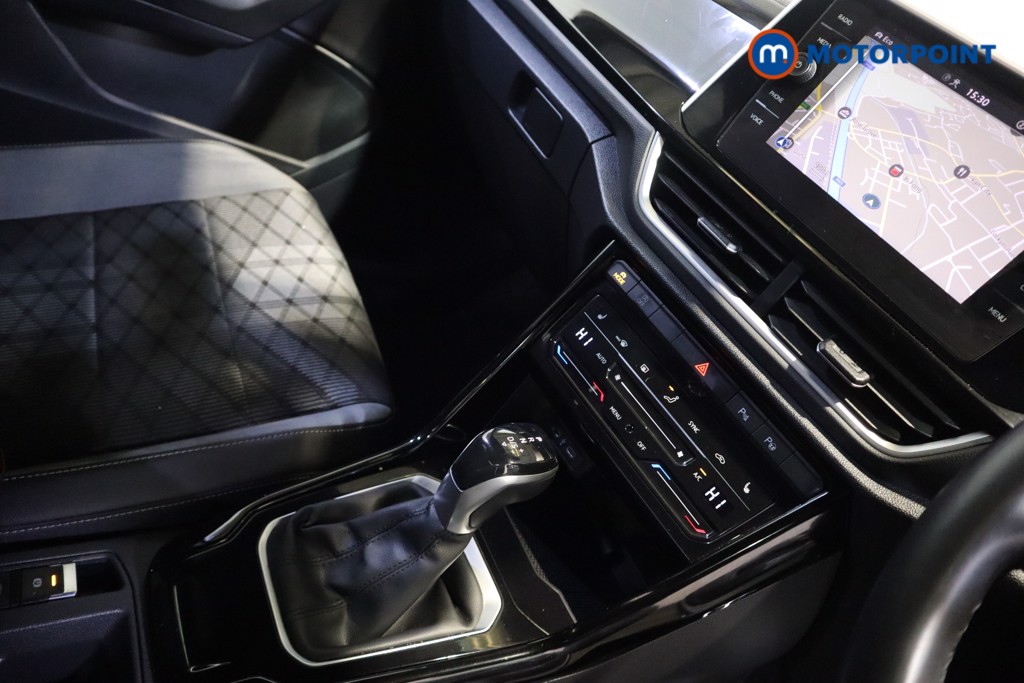 Volkswagen T-Roc R-Line Automatic Petrol SUV - Stock Number (1597857) - 7th supplementary image